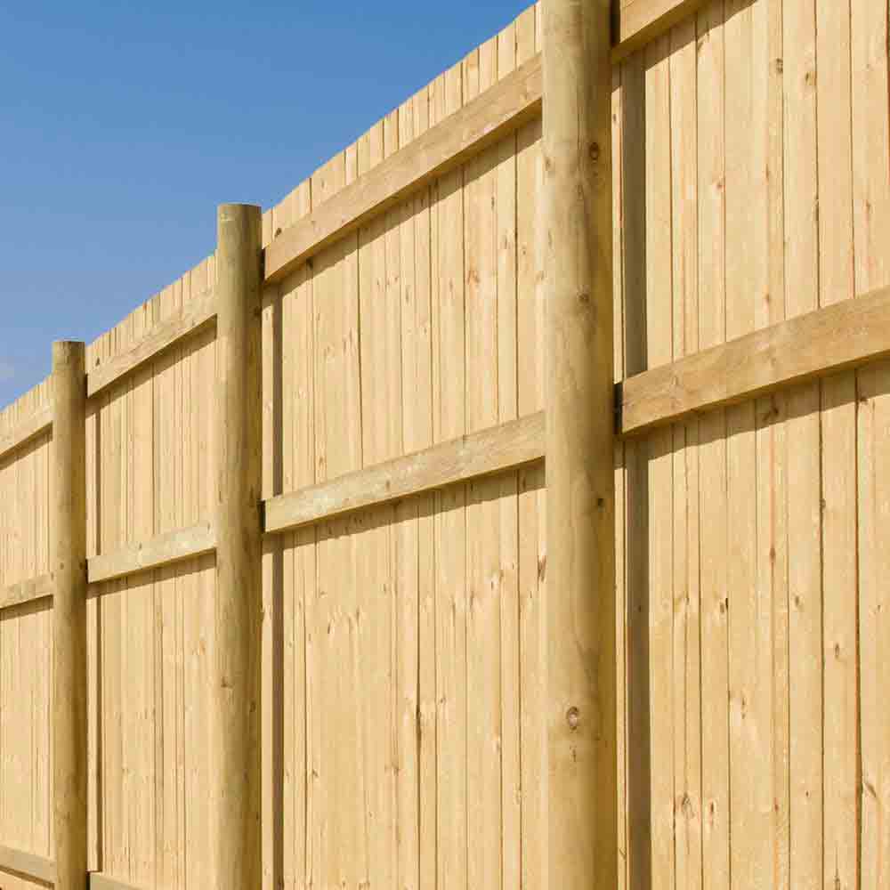 Flat Top Round Fencing Posts