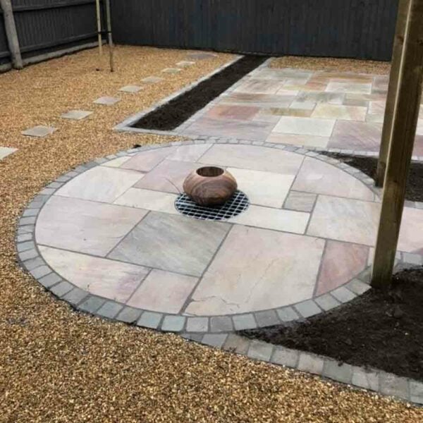 Kandla Grey Sandstone Cobbles 10cm x 10cm Packs - Image 10