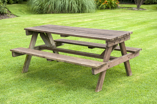 How Long Do Picnic Benches Last?