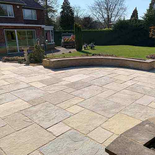 Garden Slabs in Newport Pagnell Landscaping Mick