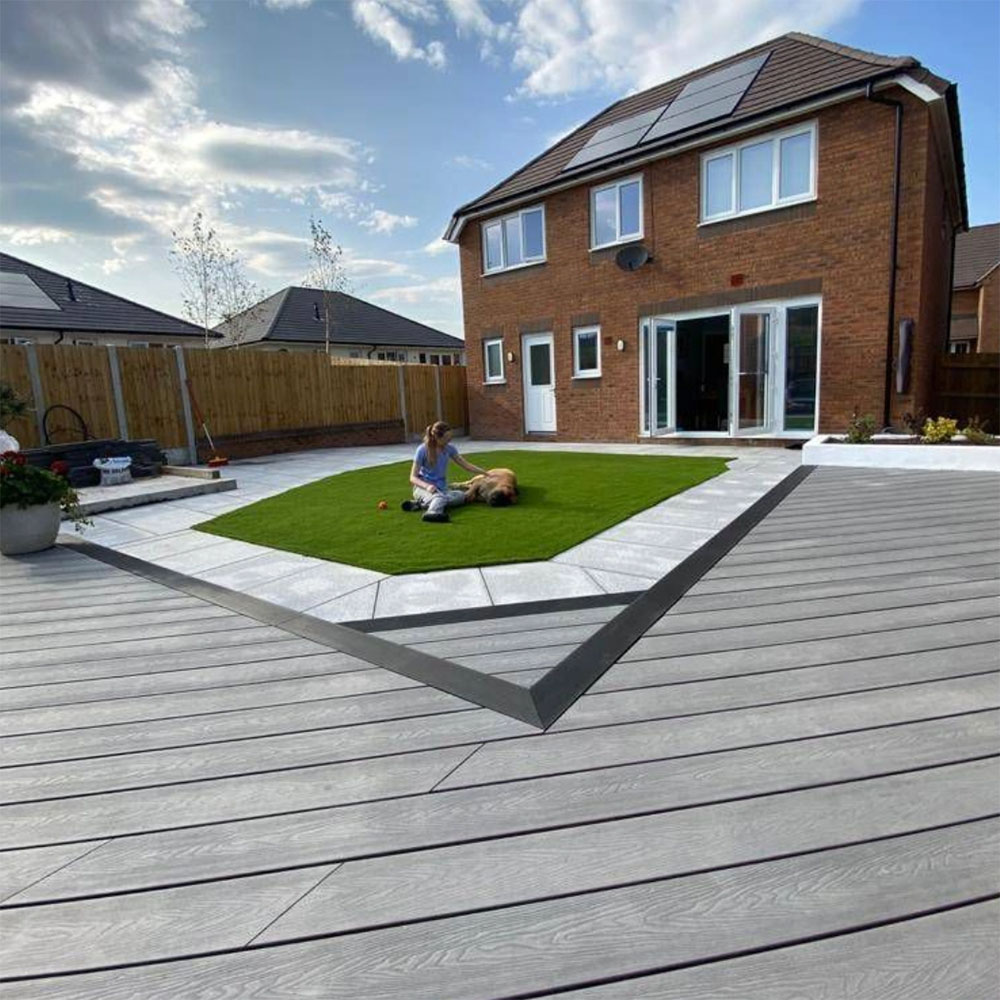 Woodgrain Composite Decking Landscaping Mick