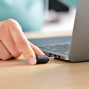 Laptop collection and disposal service